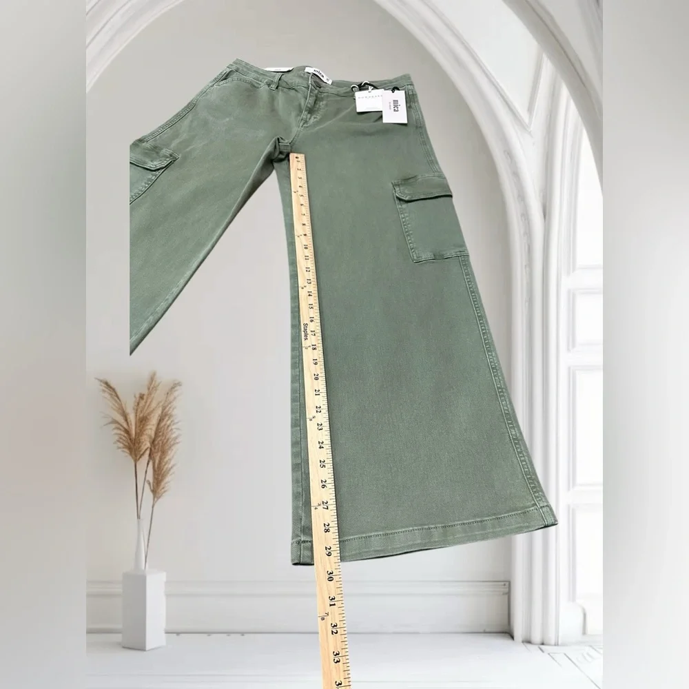 Mica Los Angeles Downeast WideLeg Cargo Jeans. Green. Size: 30 (12) NWT - Picture 4 of 12